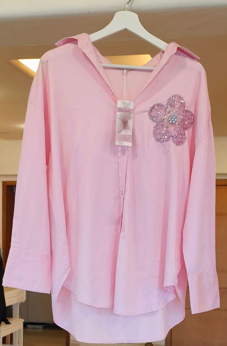POWDER PINK FLOWER SHIRT IN THE FRONT